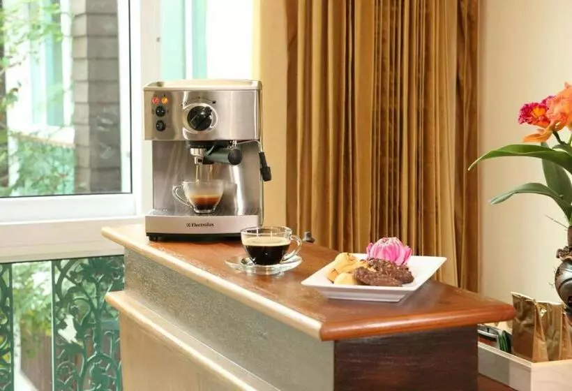 سوییت جونیور, Kodchasri Thani Hotel Chiangmai