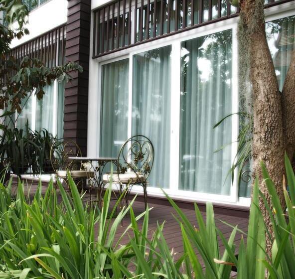 Номер Deluxe с Балконом, Kodchasri Thani Hotel Chiangmai