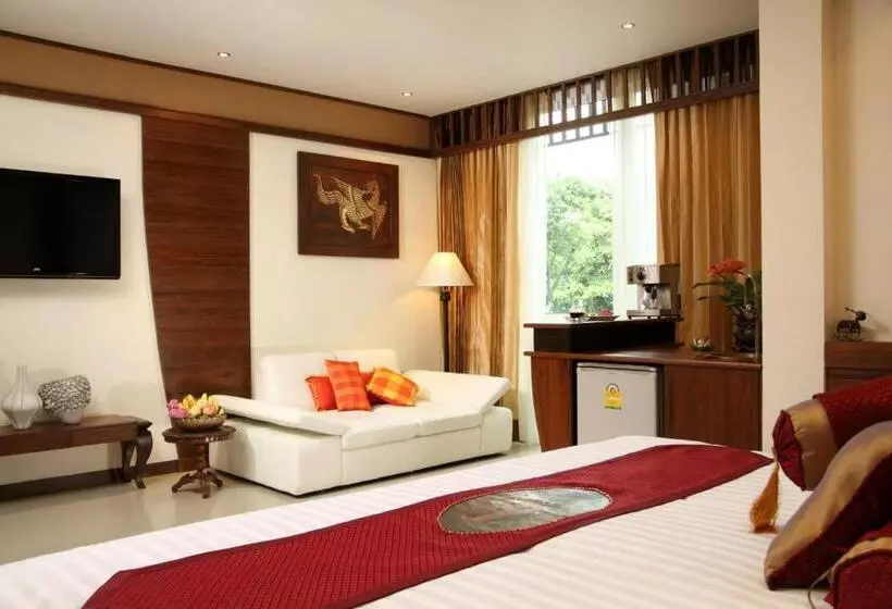 سوییت جونیور, Kodchasri Thani Hotel Chiangmai