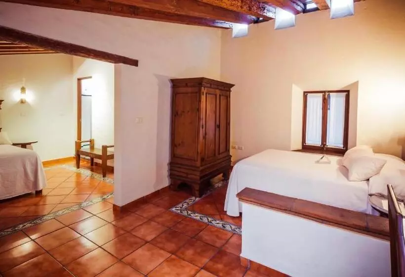 スイート, Meson Del Alferez Coatepec