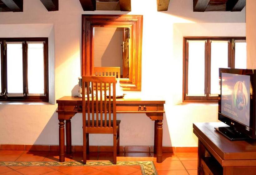 جناح, Meson Del Alferez Coatepec