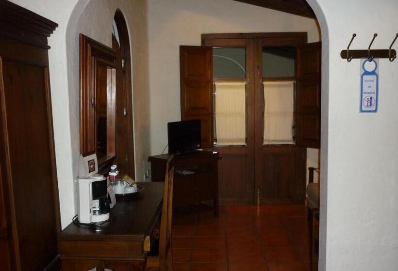 جناح, Meson Del Alferez Coatepec