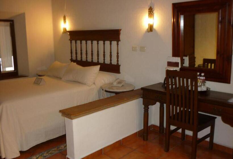 جناح ديلوكس, Meson Del Alferez Coatepec