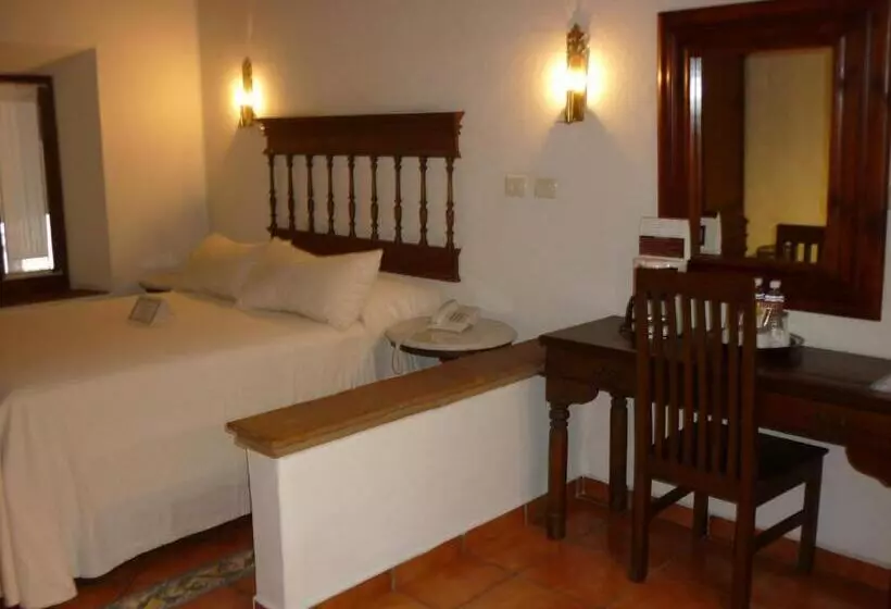デラックススイート, Meson Del Alferez Coatepec
