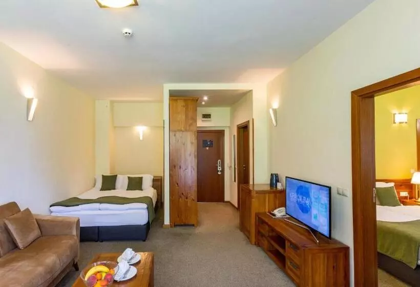 Suite, Musala