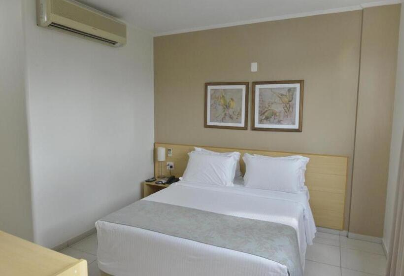 エクゼクティブスイート, Oitis