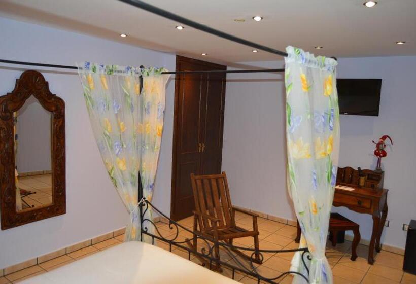 اتاق استاندارد, Parador De Canolich Only Adults