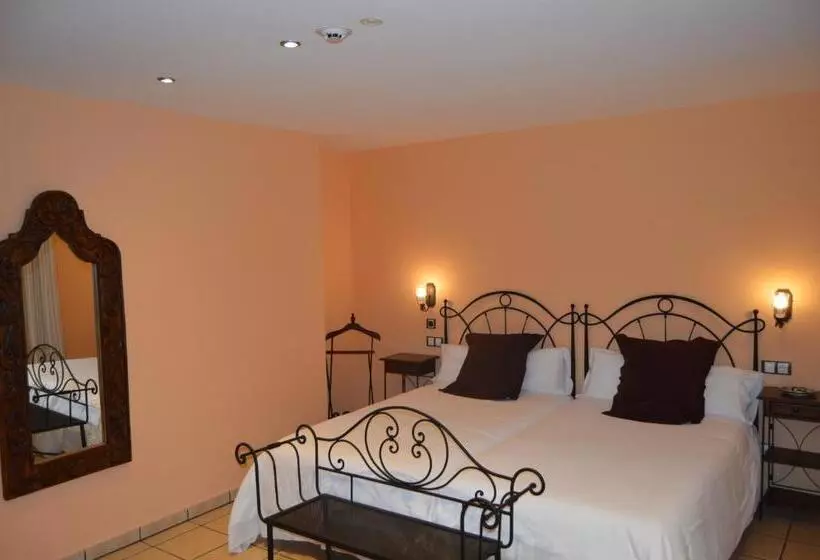 اتاق استاندارد با چشم‌انداز, Parador De Canolich   Only Adults