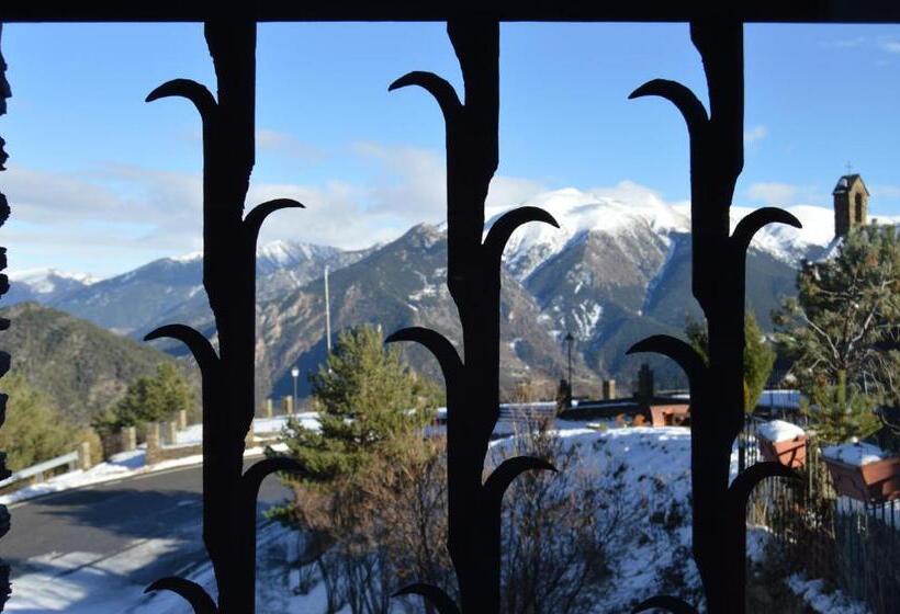 اتاق استاندارد با چشمانداز کوهستان, Parador De Canolich Only Adults