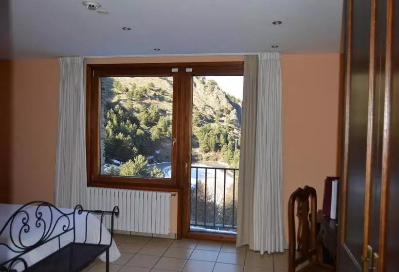 اتاق استاندارد با چشم‌انداز, Parador De Canolich   Only Adults