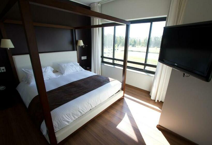 سوییت, Regency Park