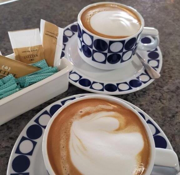 スタンダードルーム, Samar