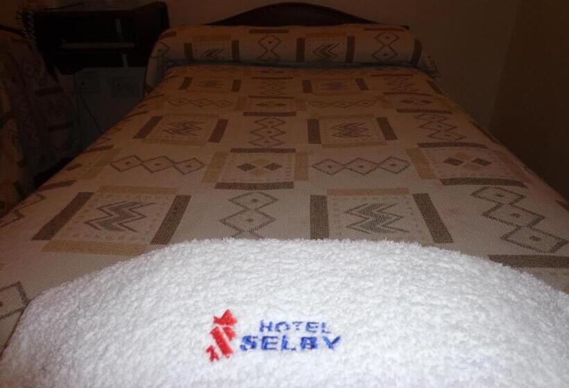 스탠다드 싱글 룸, Selby