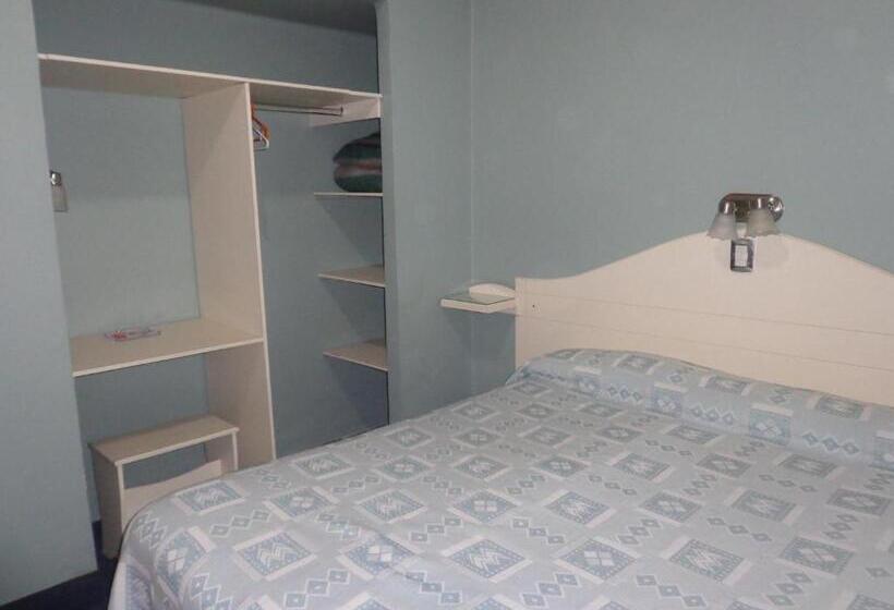 스탠다드 룸, Selby