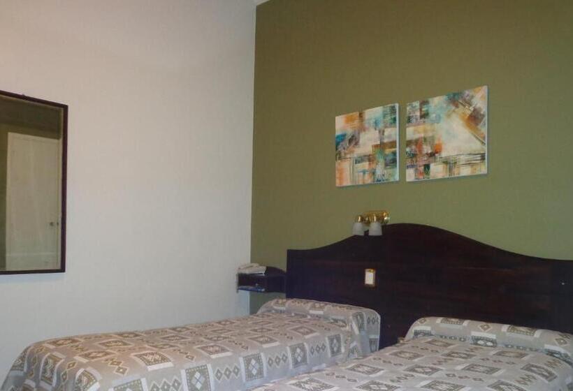 스탠다드 룸, Selby