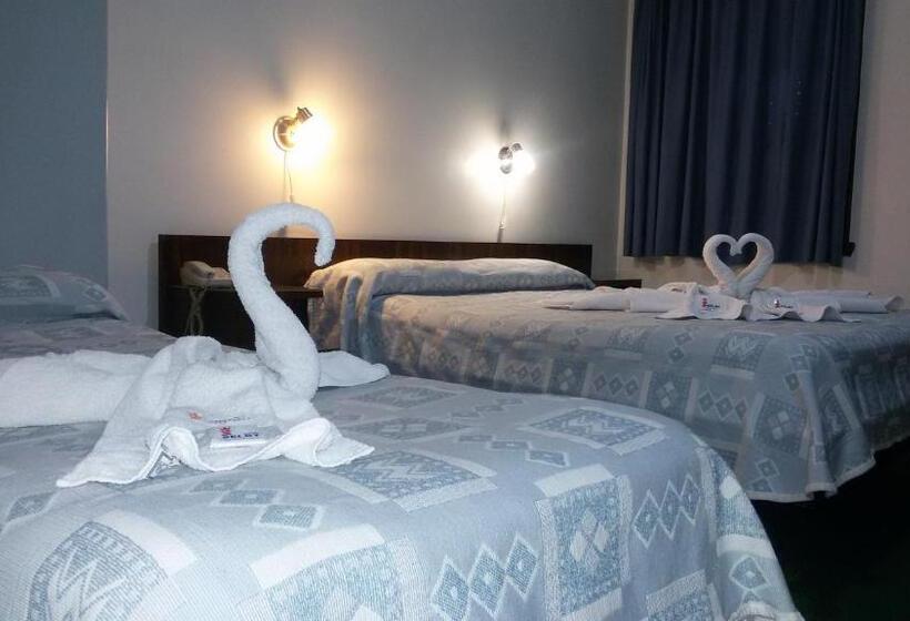 4인용 스탠다드 룸, Selby