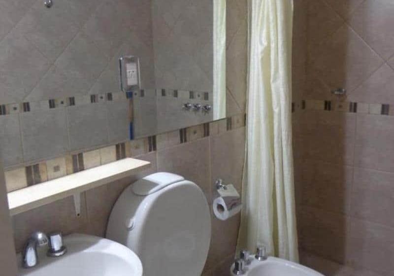 스탠다드 싱글 룸, Selby