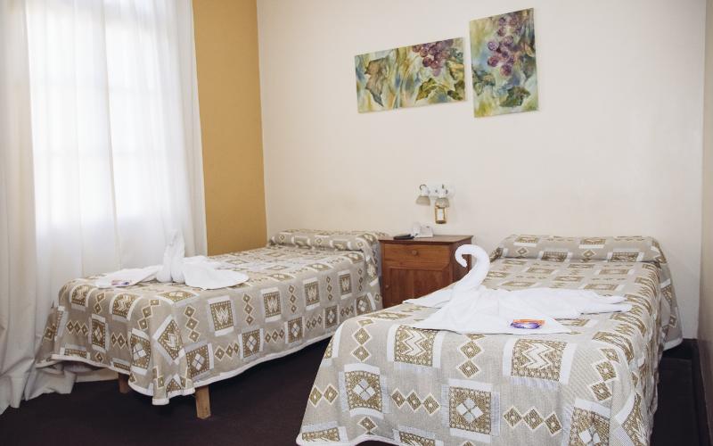 스탠다드 룸, Selby