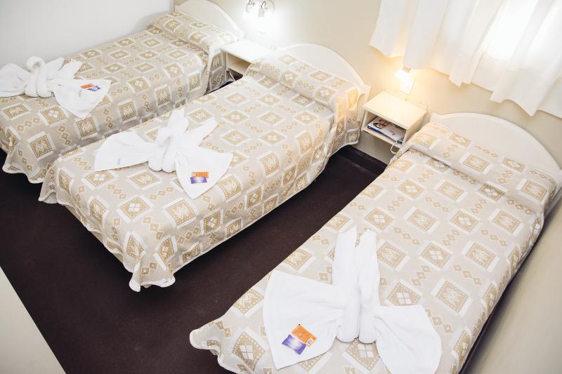 스탠다드 트리플 룸, Selby