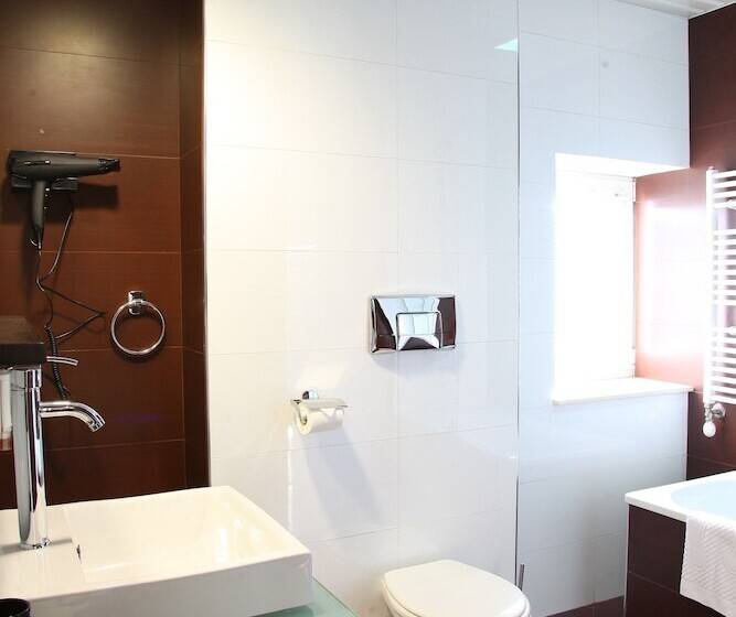 חדר דלוקס, Strimon Garden Medical Spa