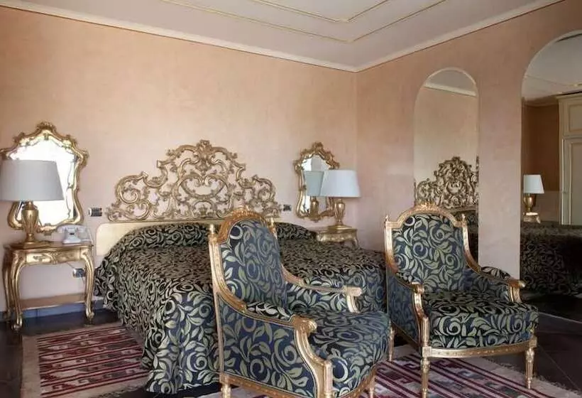 اتاق لوکس, Park Hotel Ville Montefiori