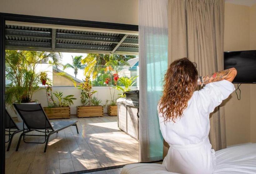 اتاق استاندارد با وان آب گرم, Boutik Hôtel 2a Adult Only