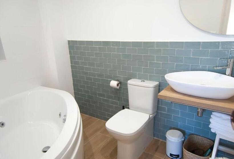 اتاق استاندارد با وان آب گرم, Rural El Cedro