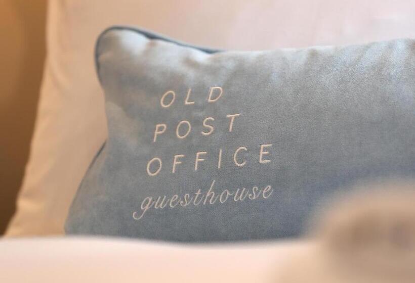 غرفة قياسية, Old Post Office