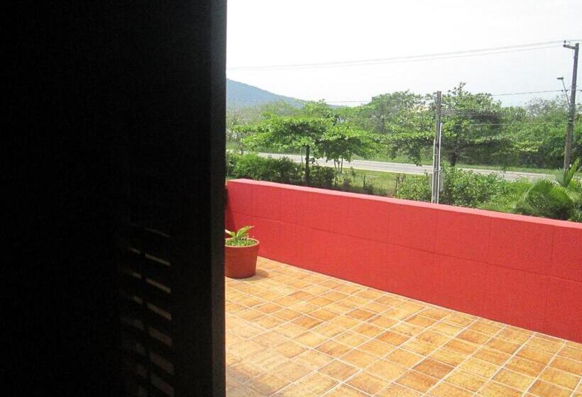 스탠다드 테라스 룸, Ubatuba Surf Hostel, Apenas A 60 Metros Da Praia Da Lagoinha!