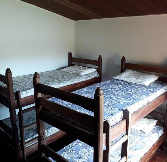 패밀리 룸 산 전망, Ubatuba Surf Hostel, Apenas A 60 Metros Da Praia Da Lagoinha!