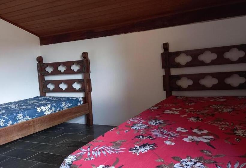 Номер Стандарт Вид на Горы, Ubatuba Surf Hostel, Apenas A 60 Metros Da Praia Da Lagoinha!