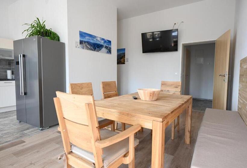 침실 1개 전망 아파트, Waldschlössl Schneedörfl