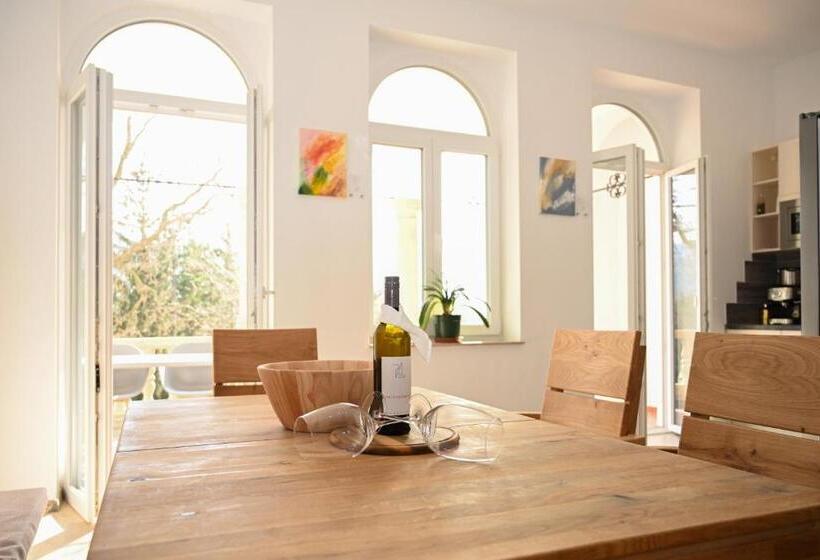 침실 1개 전망 아파트, Waldschlössl Schneedörfl