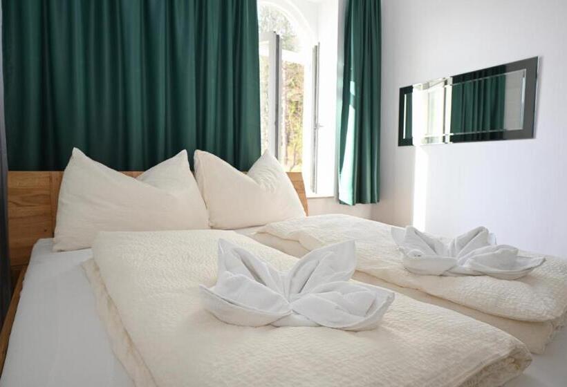 패밀리 스위트, Waldschlössl Schneedörfl