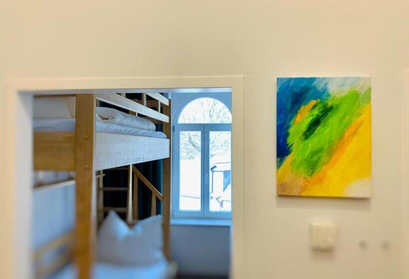 패밀리 스위트, Waldschlössl Schneedörfl