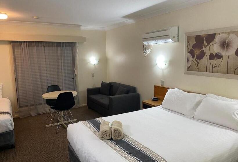 اتاق استاندارد برای معلولان, All Settlers Motor Inn Parkes