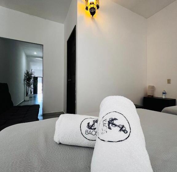 패밀리 스위트, Baos