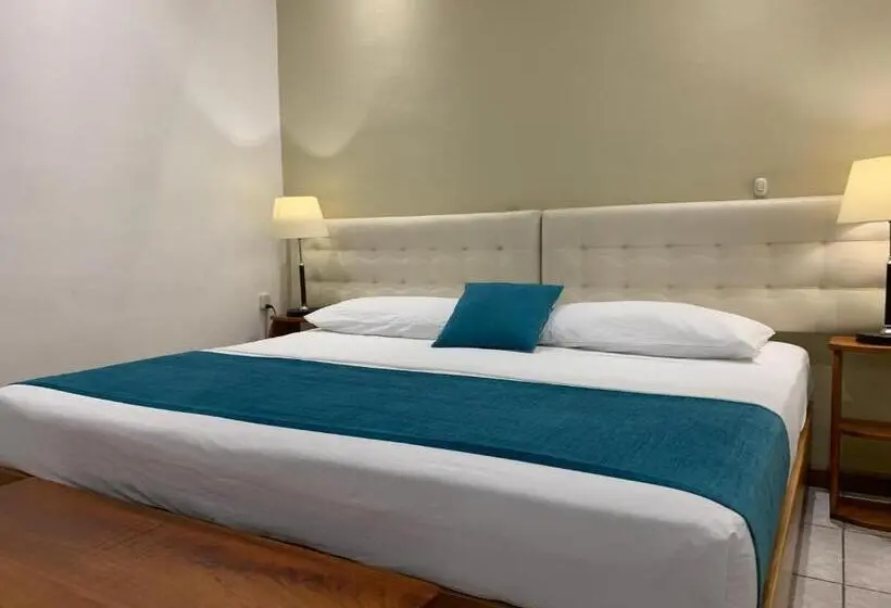 اتاق سوپریور با تخت بزرگ, Casa D´cristhi