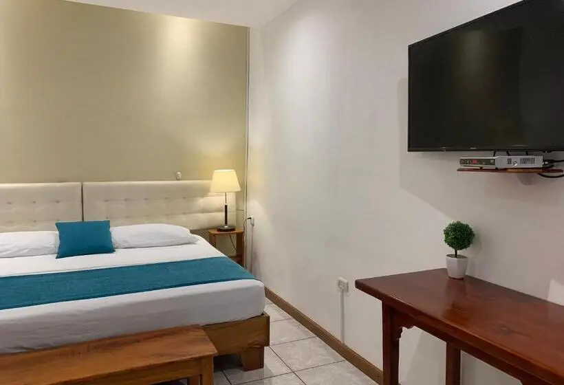 اتاق سوپریور با تخت بزرگ, Casa D´cristhi