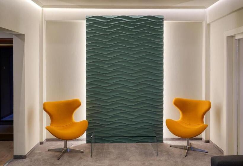 이그제큐티브 스위트, Szeifert