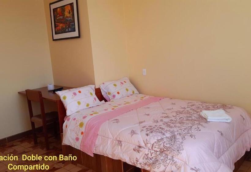اتاق اکونومی با حمام مشترک, Hostal Capac
