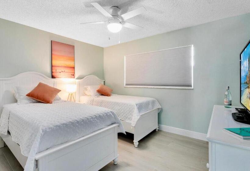 Deniz Manzaralı 3 Yatak Odalı Daire, Spanish Main