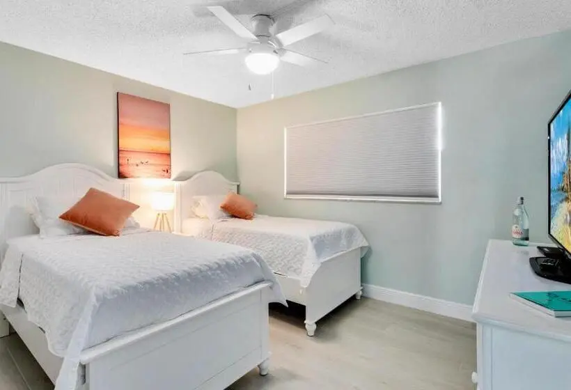 海の見える３ベッドルームアパートメント, Spanish Main   Cocoa Beach Oceanfront Condos Near Port Canaveral