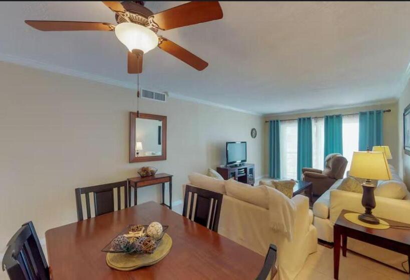 Havuz Manzaralı 1 Yatak Odalı Daire, Spanish Main