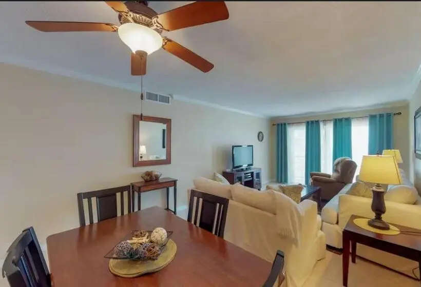 プールの見える１ベッドルームアパートメント, Spanish Main   Cocoa Beach Oceanfront Condos Near Port Canaveral