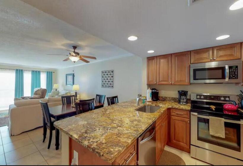 Havuz Manzaralı 1 Yatak Odalı Daire, Spanish Main