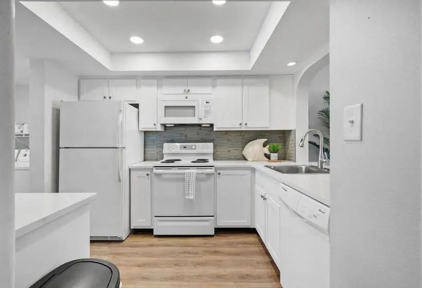 １ベッドルームアパートメント, Spanish Main   Cocoa Beach Oceanfront Condos Near Port Canaveral