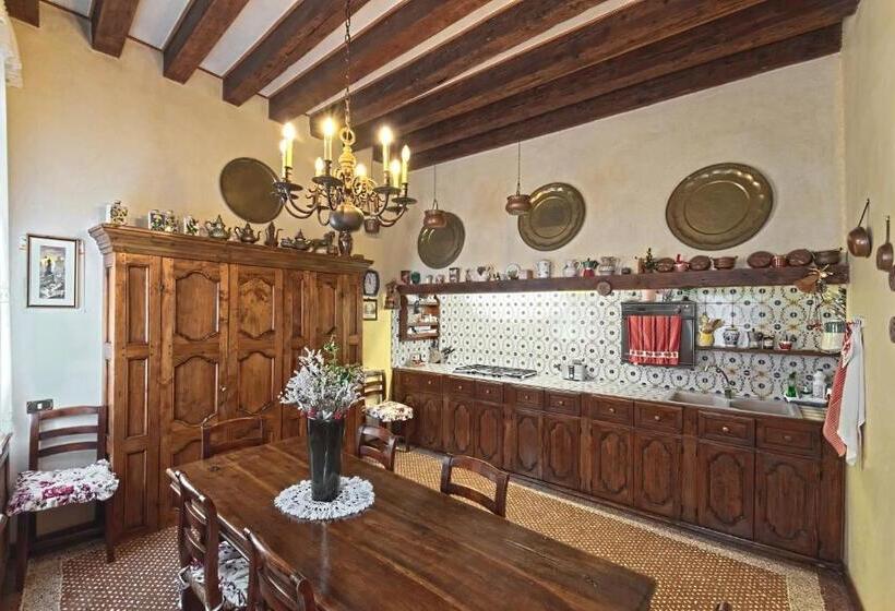 اتاق استاندارد, Ca' Maddalena