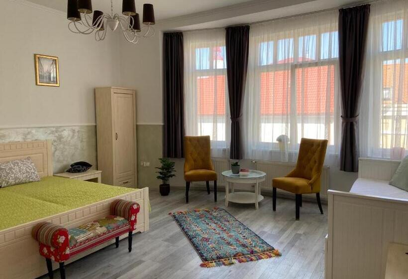 Трехместный Номер Deluxe, Penzión Bihari