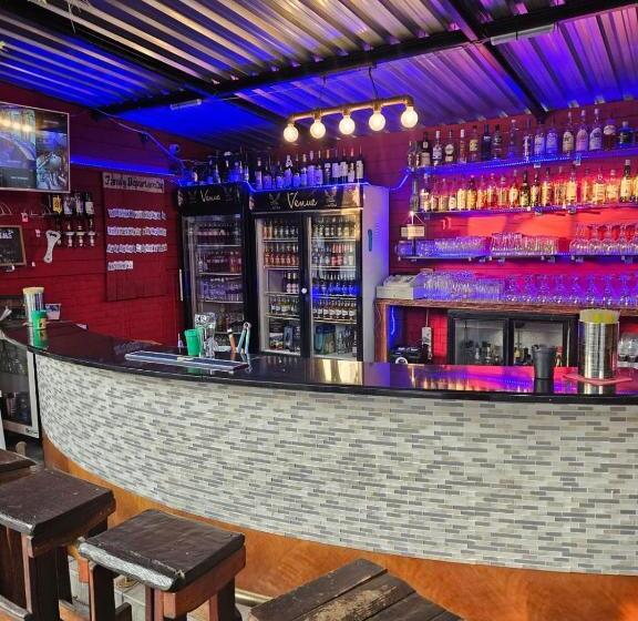 Номер Economy, Bosveld In Die Stad